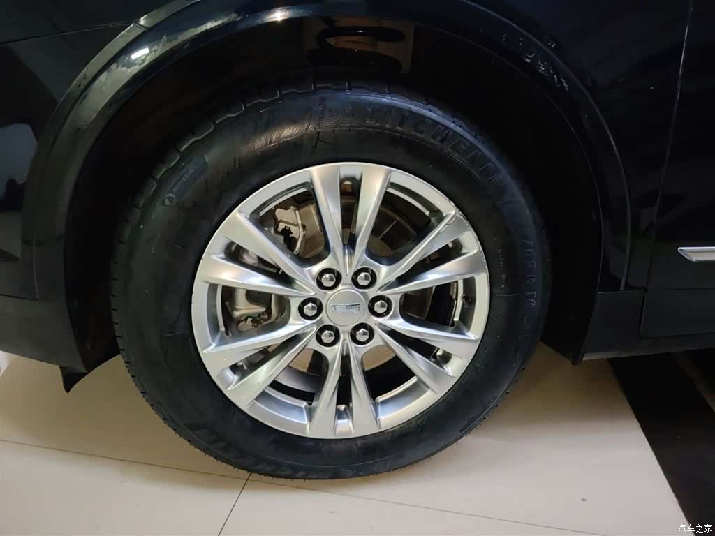 Cadillac XT5, 2022 23