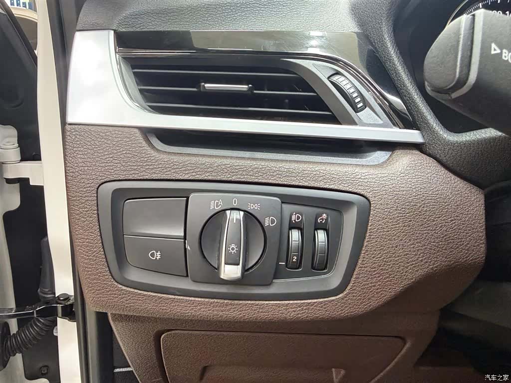 BMW X1, 2022 9