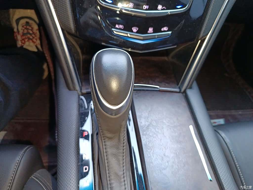 Cadillac XTS, 2019 10
