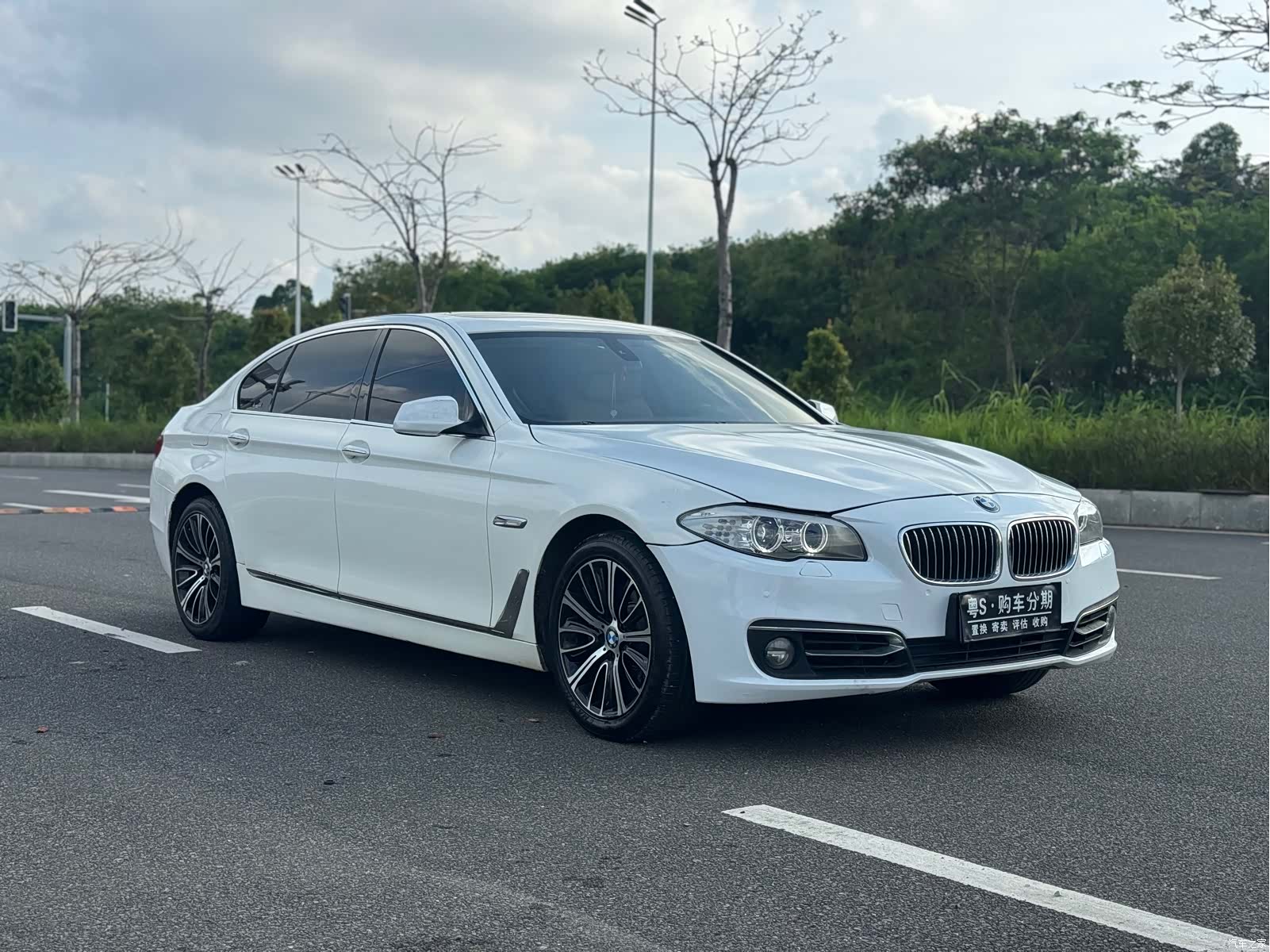 BMW 5 Series, 2011 3
