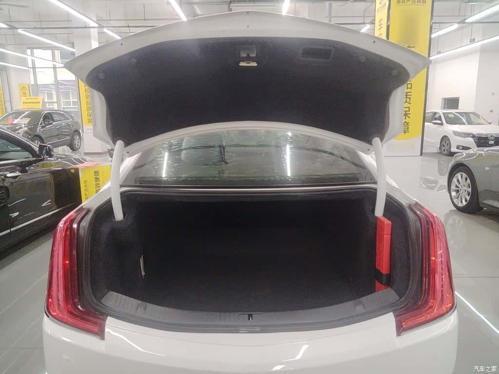 Cadillac XTS, 2019 19