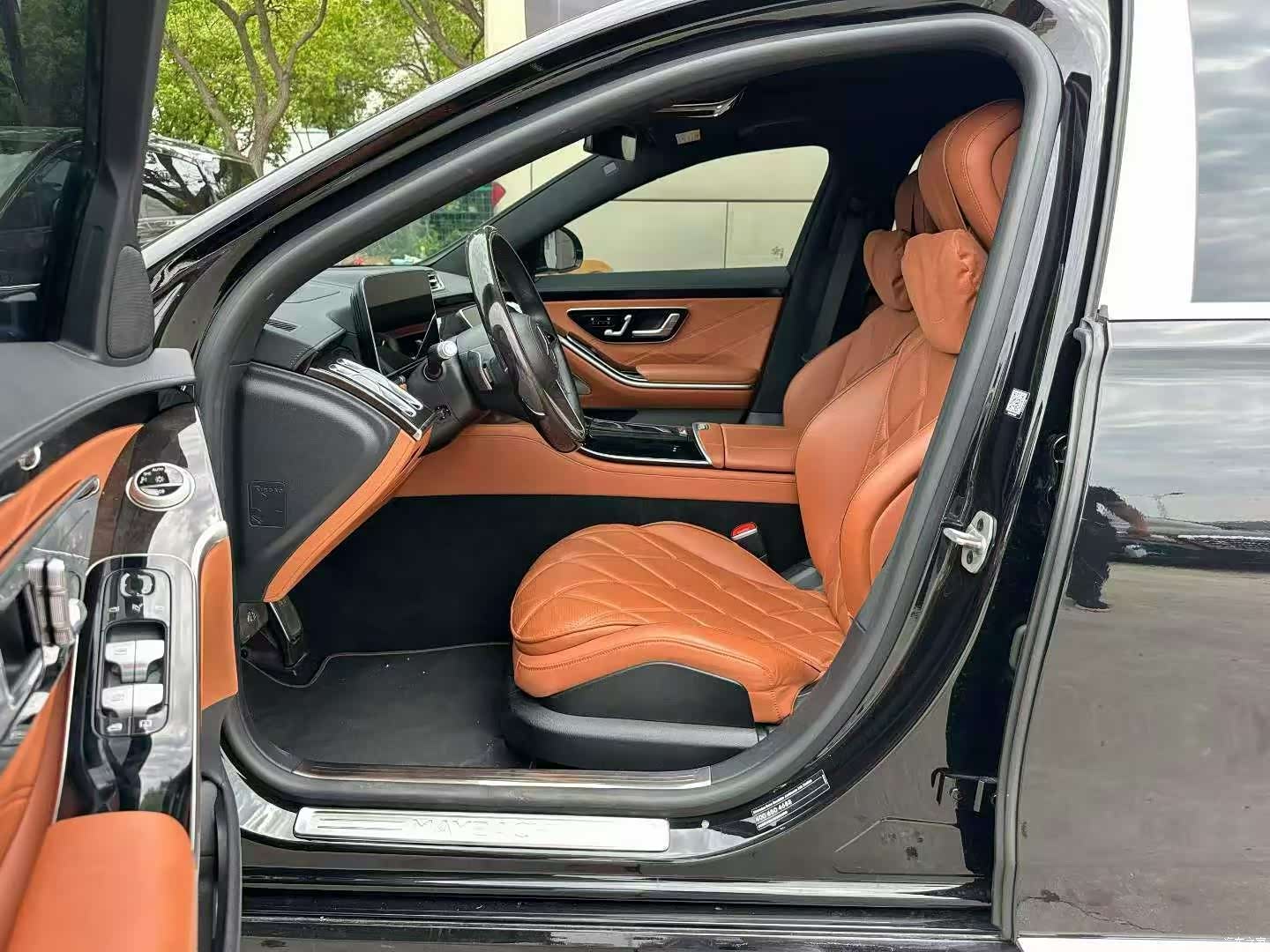 Maybach S-Class, 2023 все фото