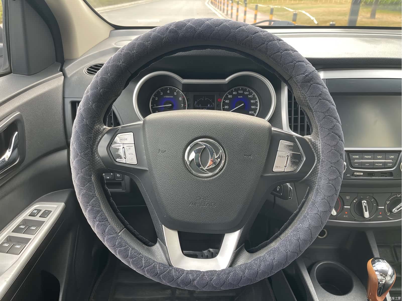 DongFeng AX3, 2016 7