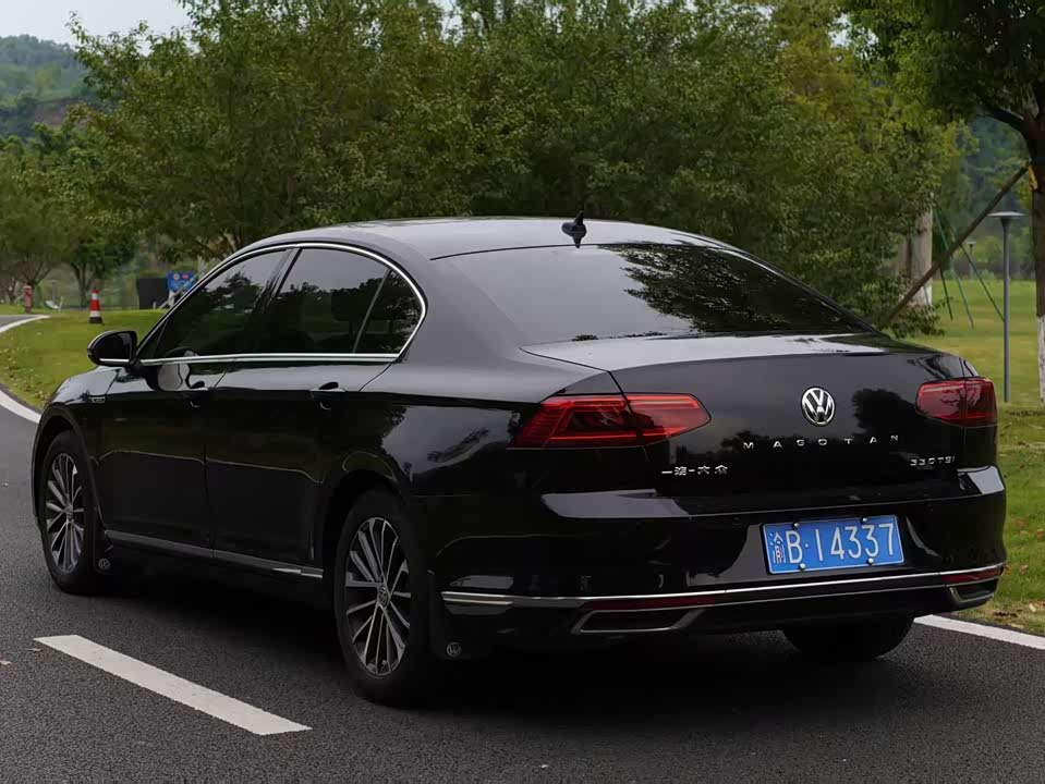 Volkswagen Magotan