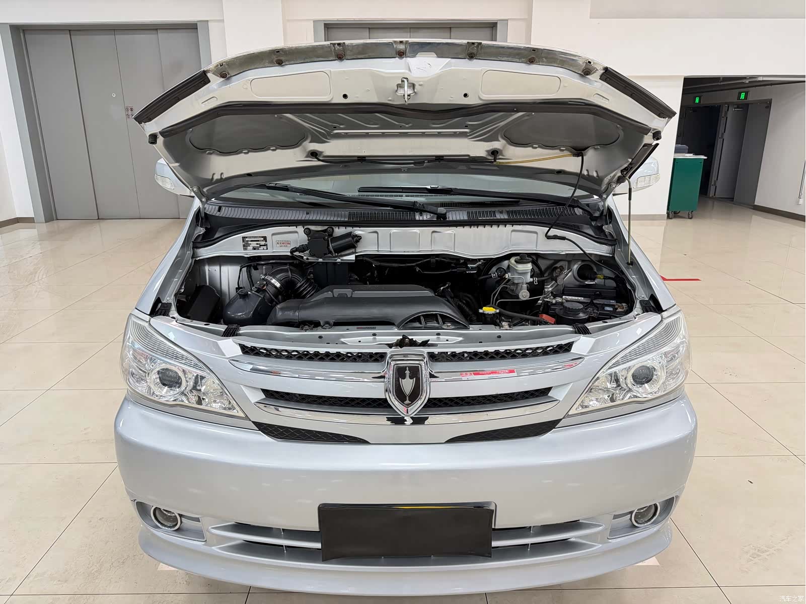 HuaChenLeiNuo 2.0L11, 2013 2