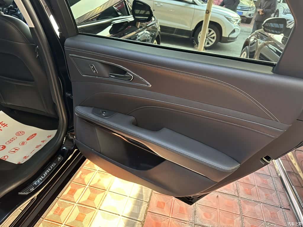 Ford Taurus, 2021 15