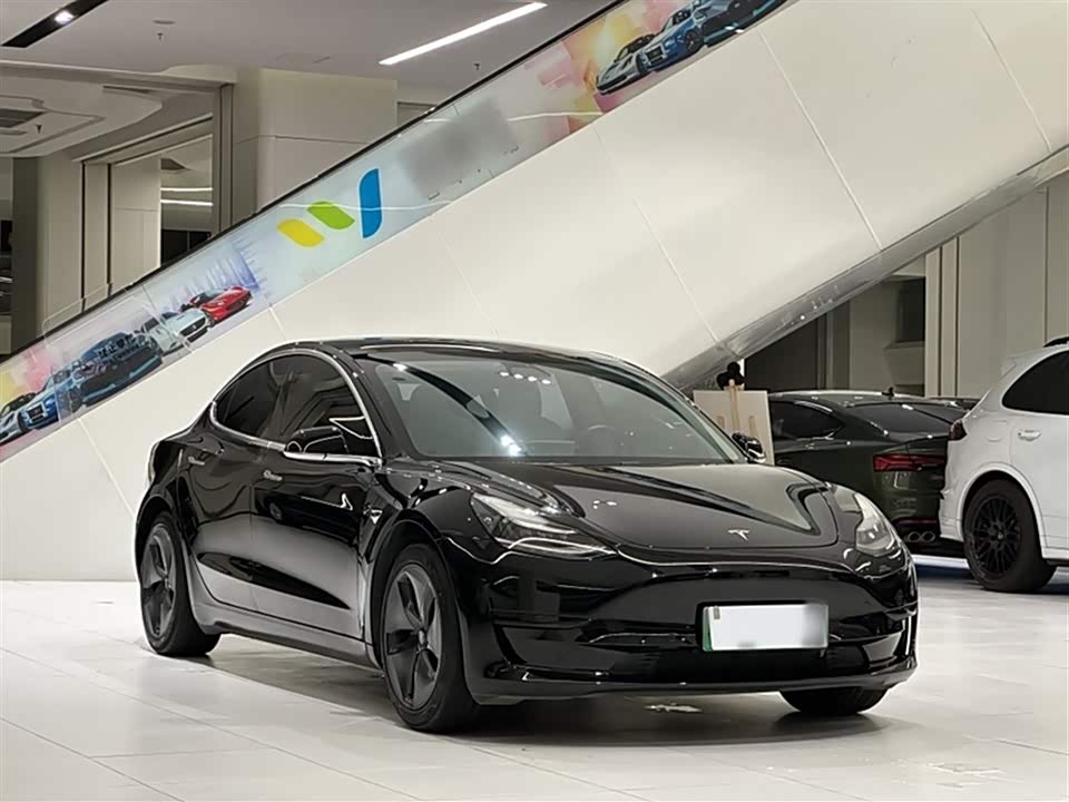 Tesla Model 3 Tesla Model 3