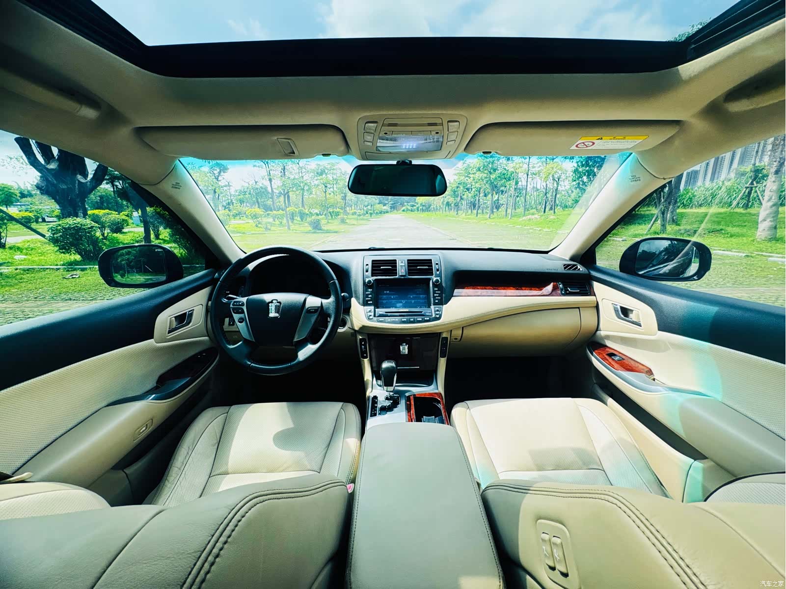 Toyota Crown, 2012 14