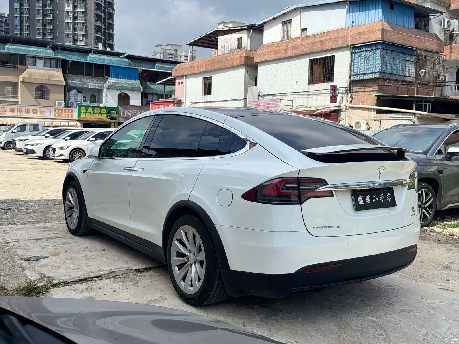 Tesla Model X, 2018 17