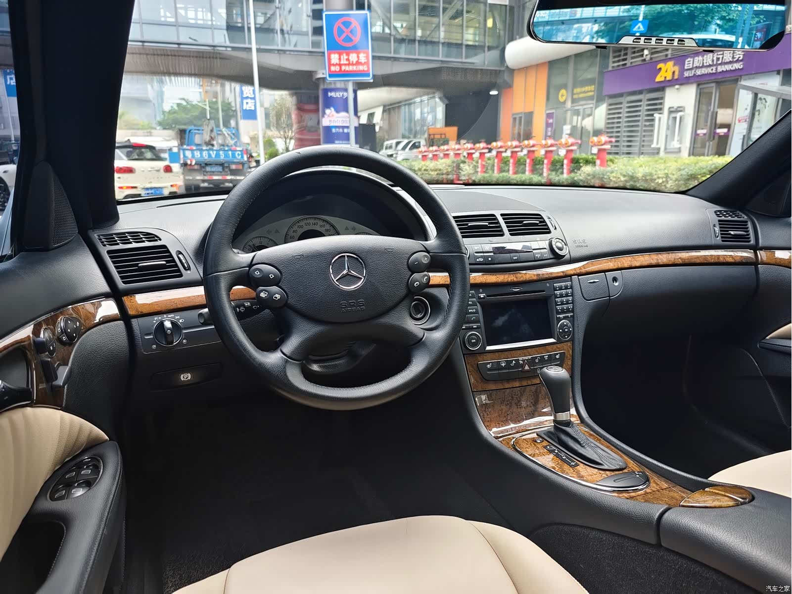 Mercedes-Benz E-Class, 2009 14