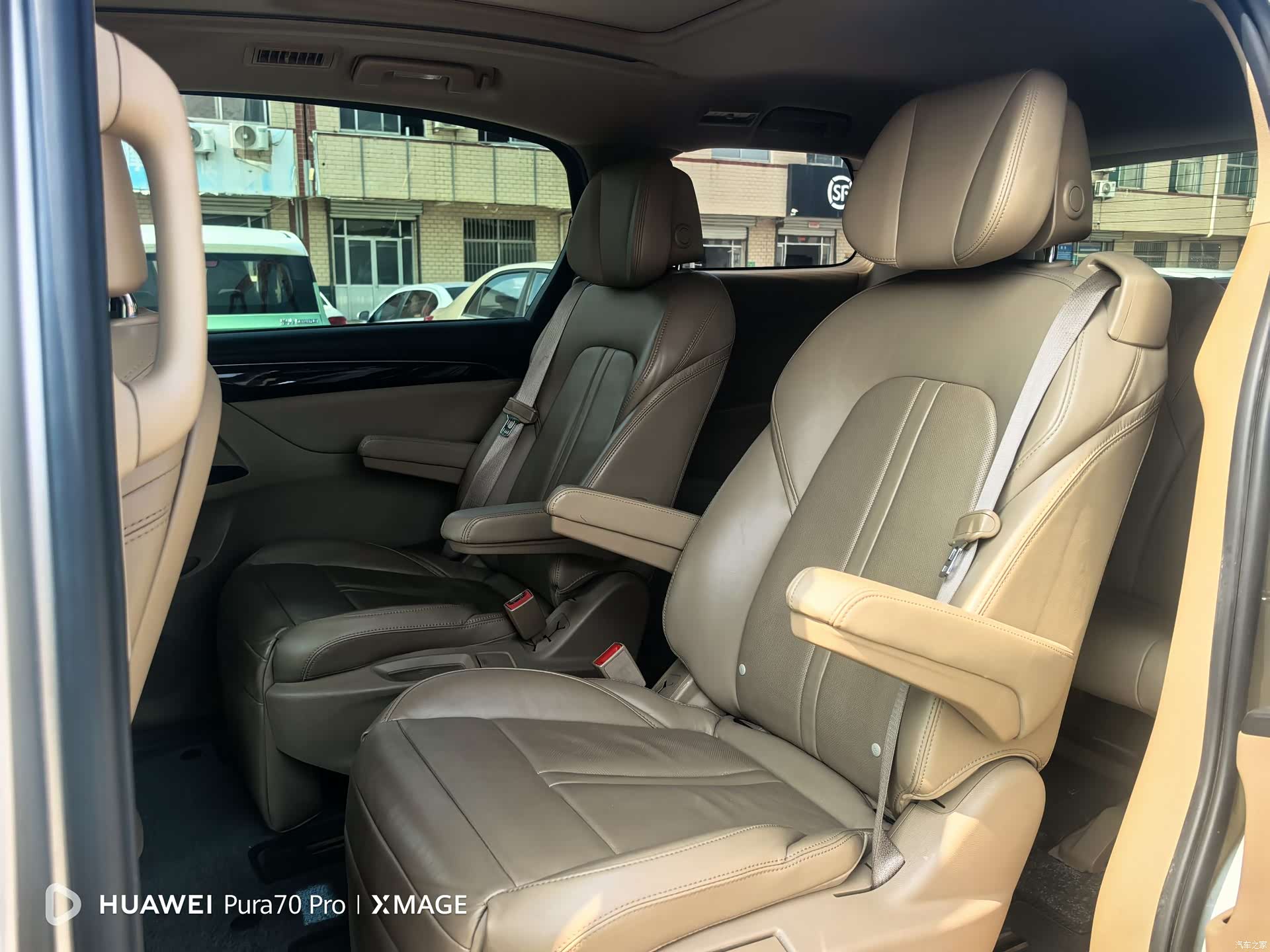 Buick GL8, 2019 8