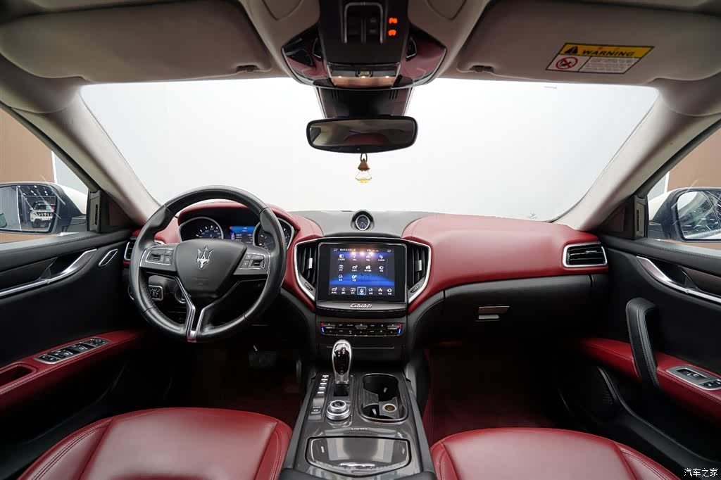 Maserati Ghibli, 2017 14