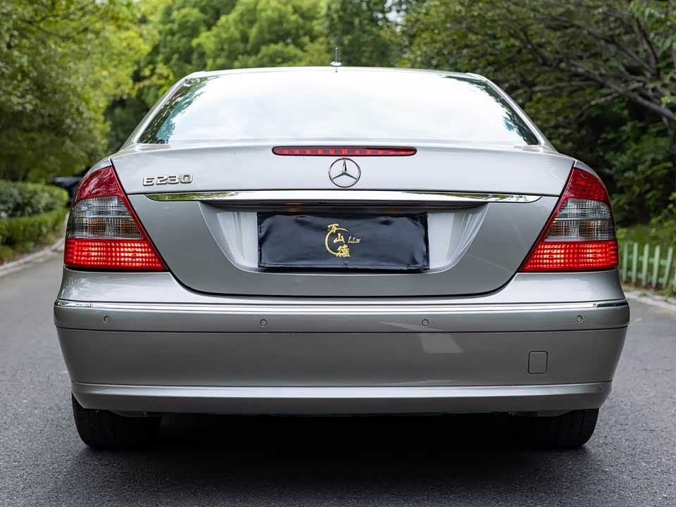 Mercedes-Benz E-class Mercedes-Benz E-class