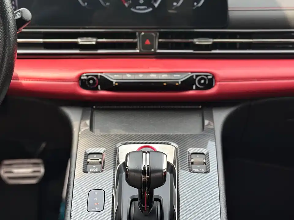 Trumpchi Shadow Leopard