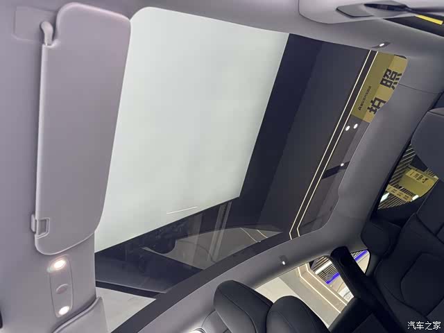Tesla Model Y, 2025 6