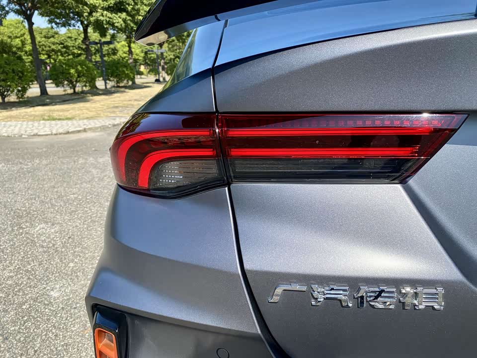 Trumpchi Shadow Leopard