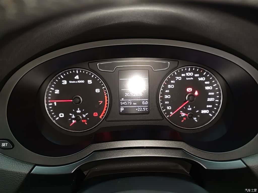 Audi Q3, 2019 12