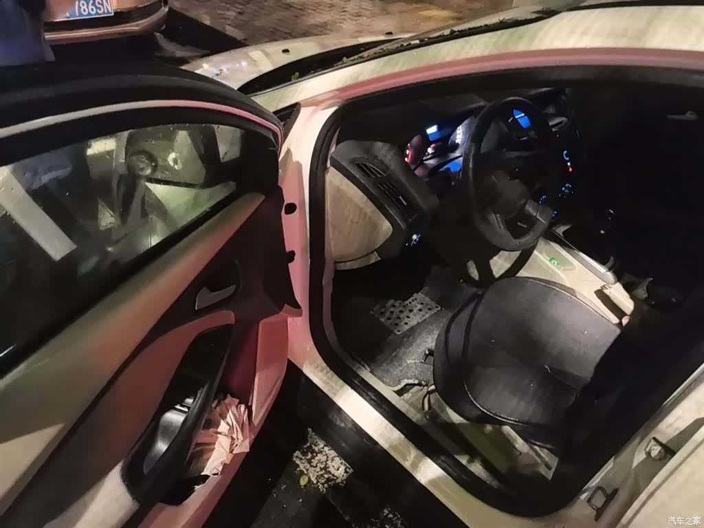 Ford Focus, 2014 14