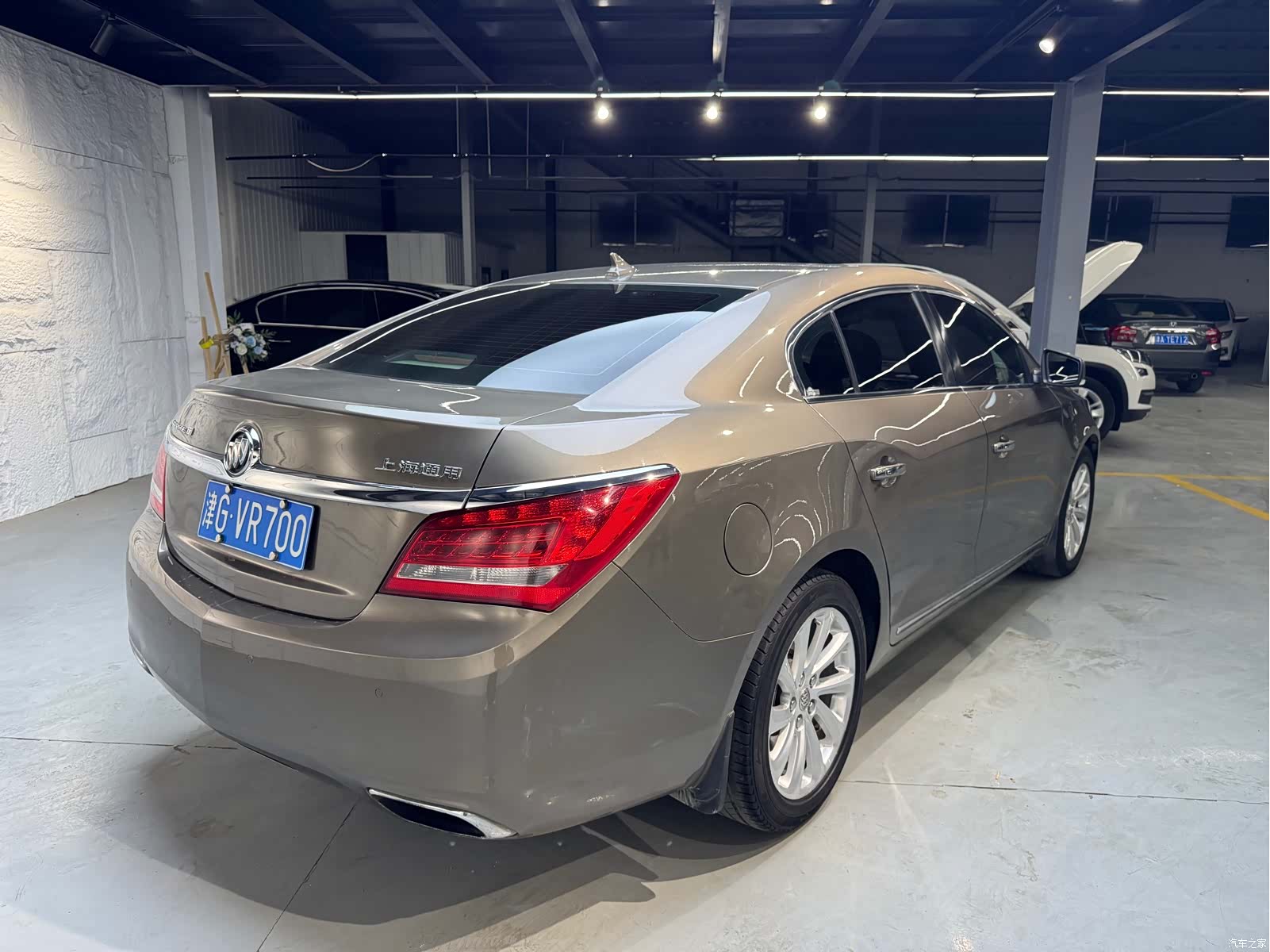 Buick LaCrosse, 2015 15