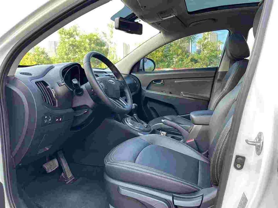 Kia Smart running Kia Smart running