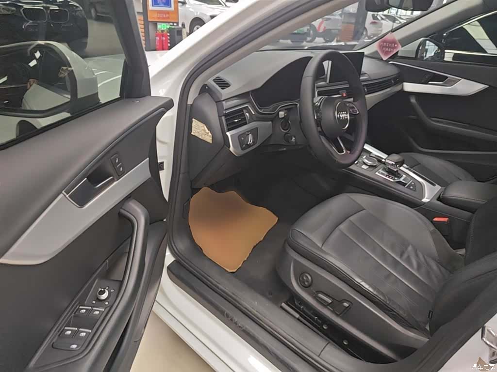 Audi A4L, 2018 16
