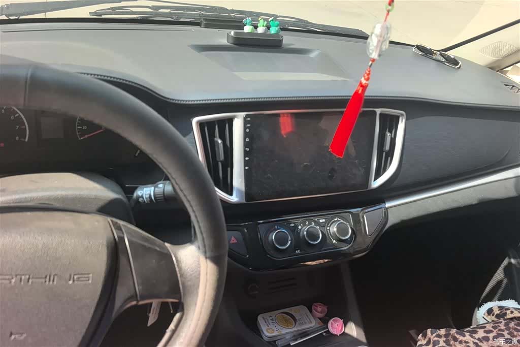 DongFeng M5, 2022 12