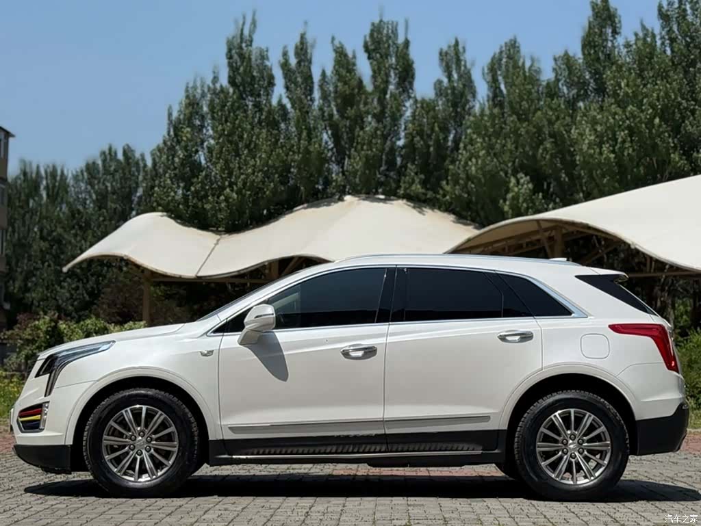 Cadillac XT5, 2017 9