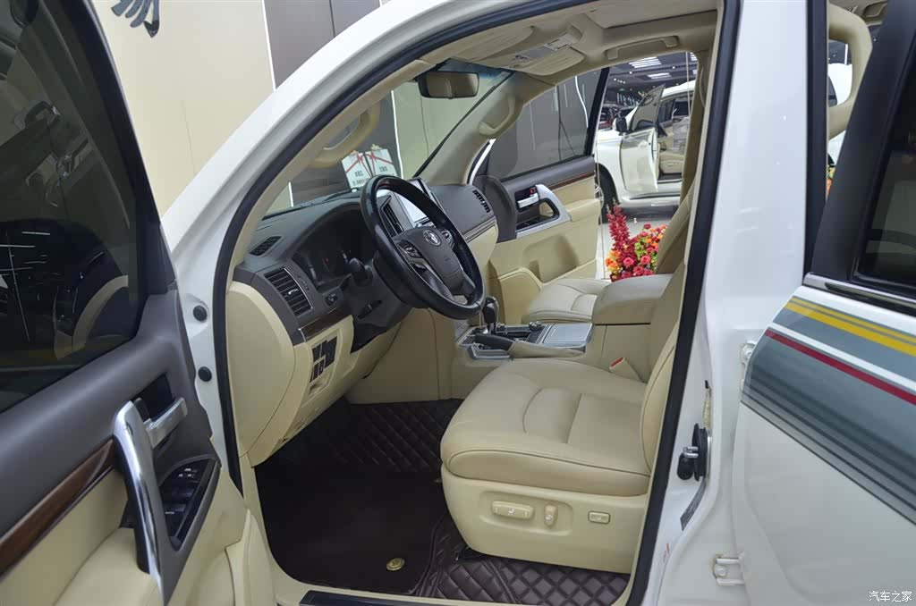 Toyota Land Cruiser, 2017 4