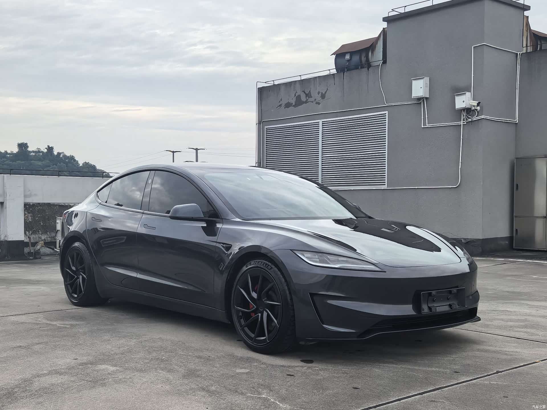 Tesla Model 3, 2024 3