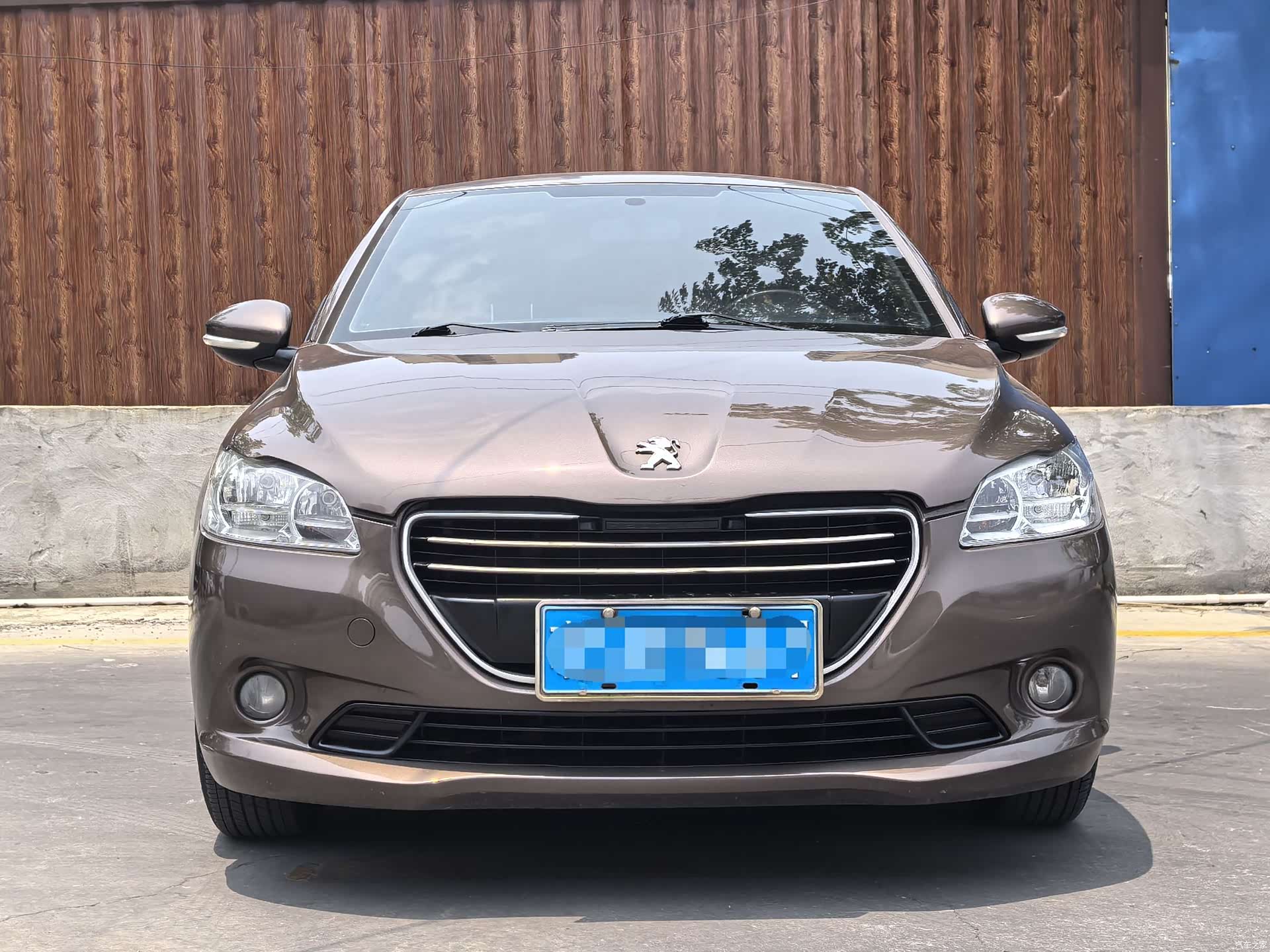 Peugeot 301, 2014 2