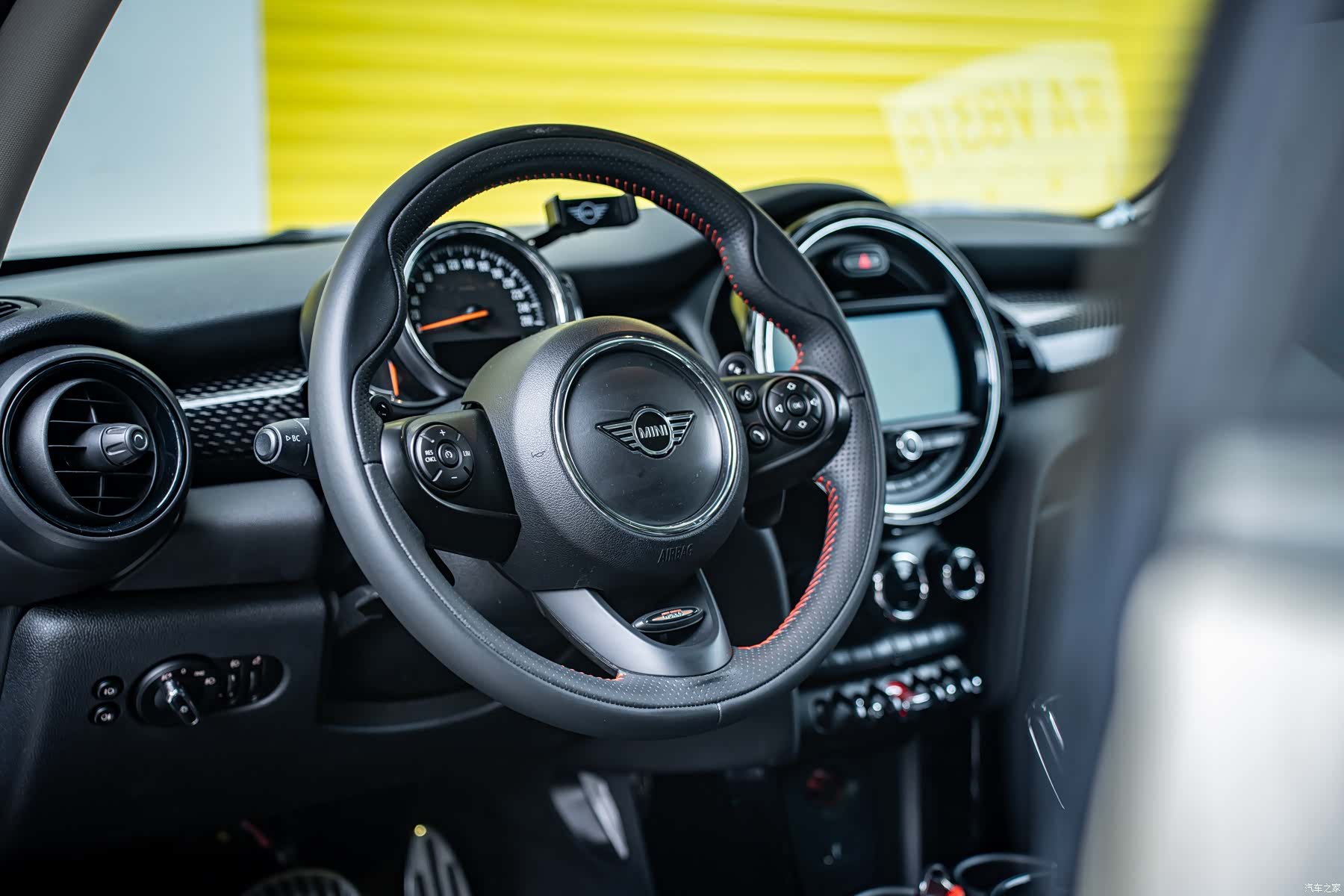 Mini Cooper, 2019 10