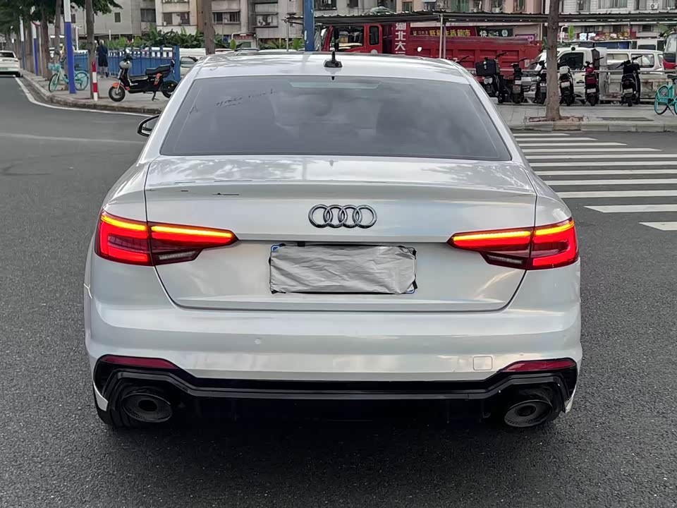 Audi A4L