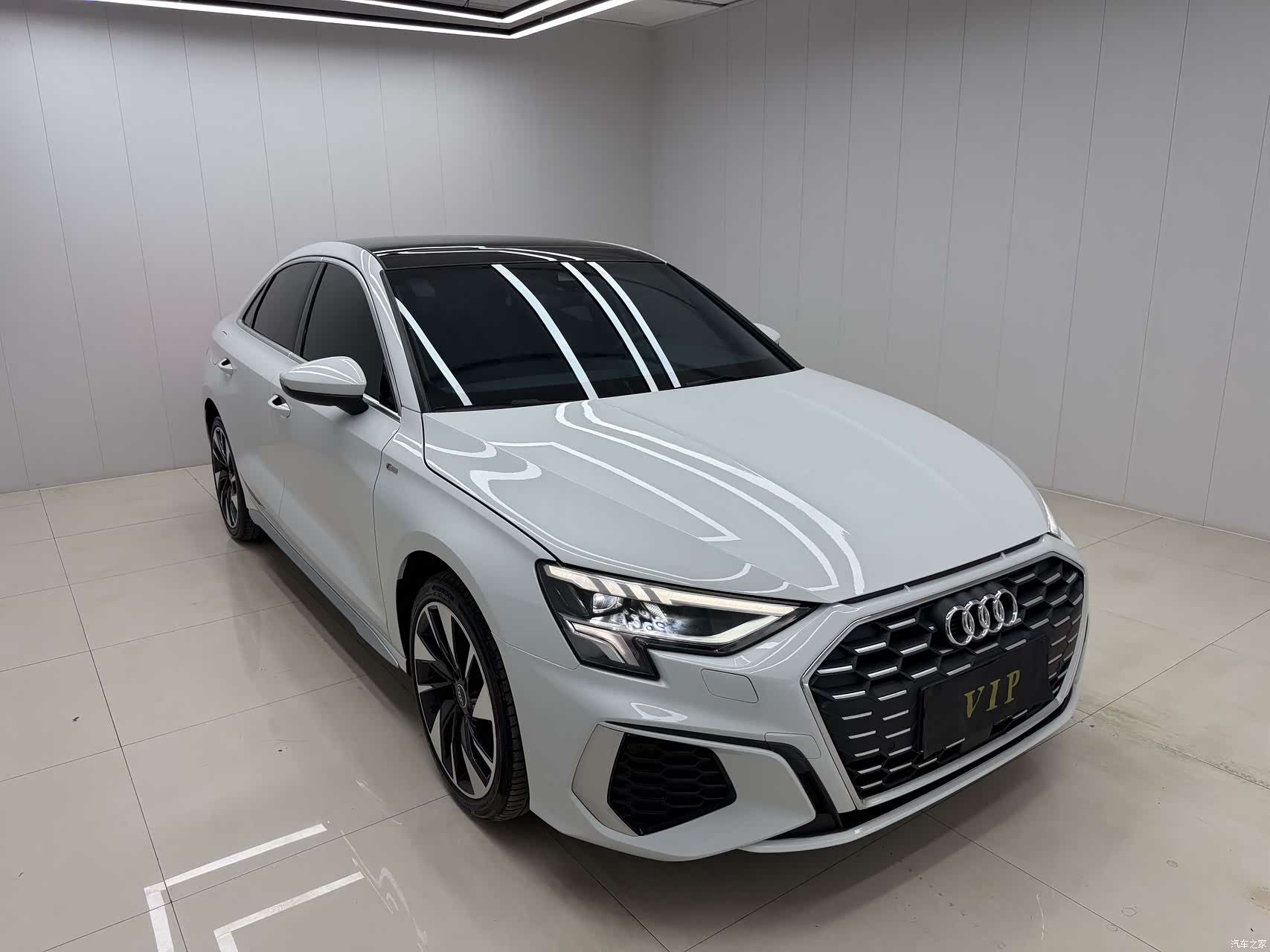 Audi A3, 2023 все фото