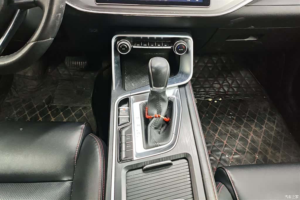 Geely Binray, 2019 16