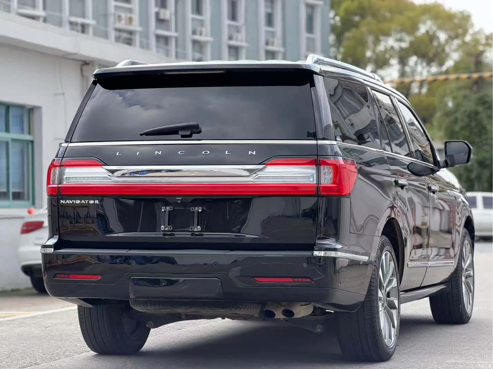 Lincoln Navigator, 2018 9