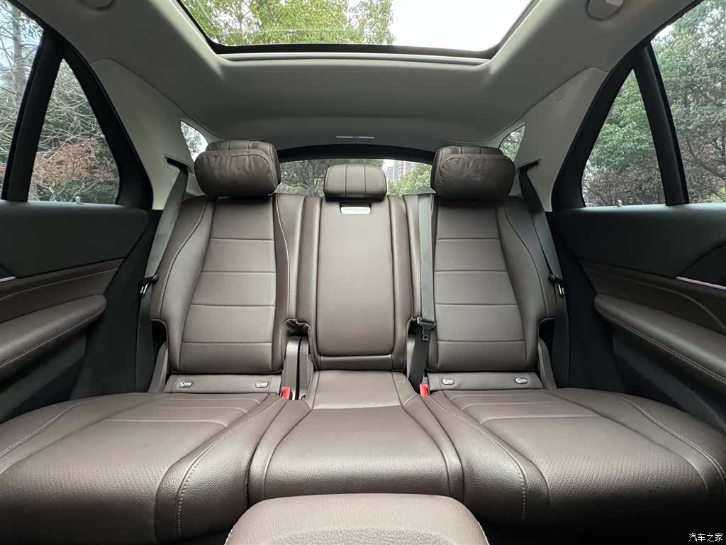 Mercedes-Benz GLE, 2023 21