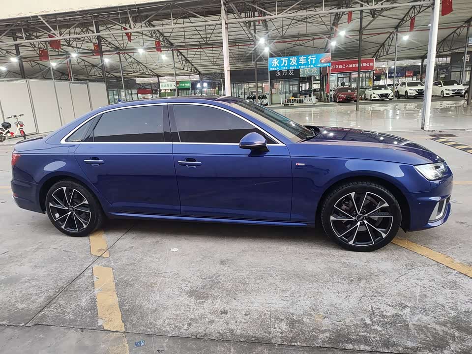 Audi A4L