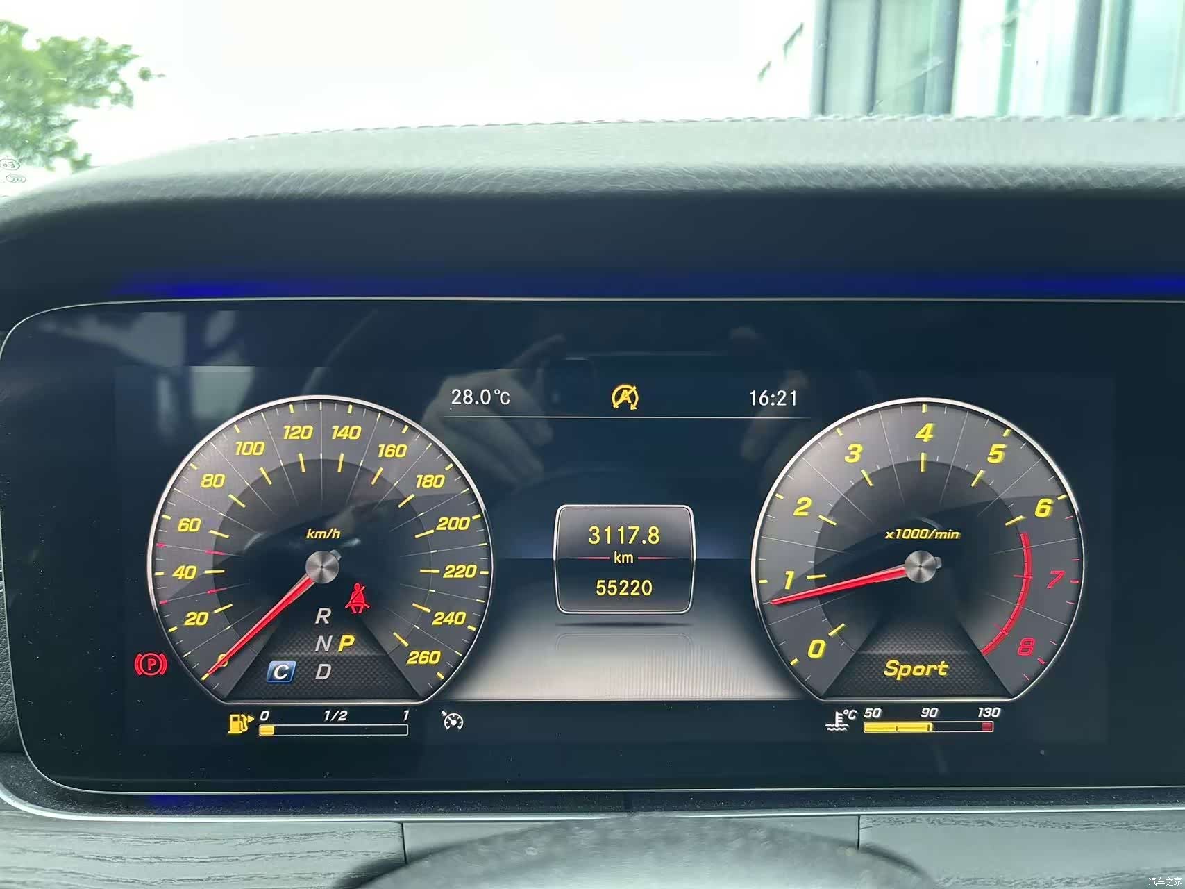 Mercedes-Benz E-Class, 2019 17