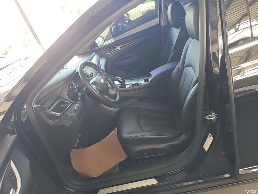 Buick LaCrosse, 2021 11