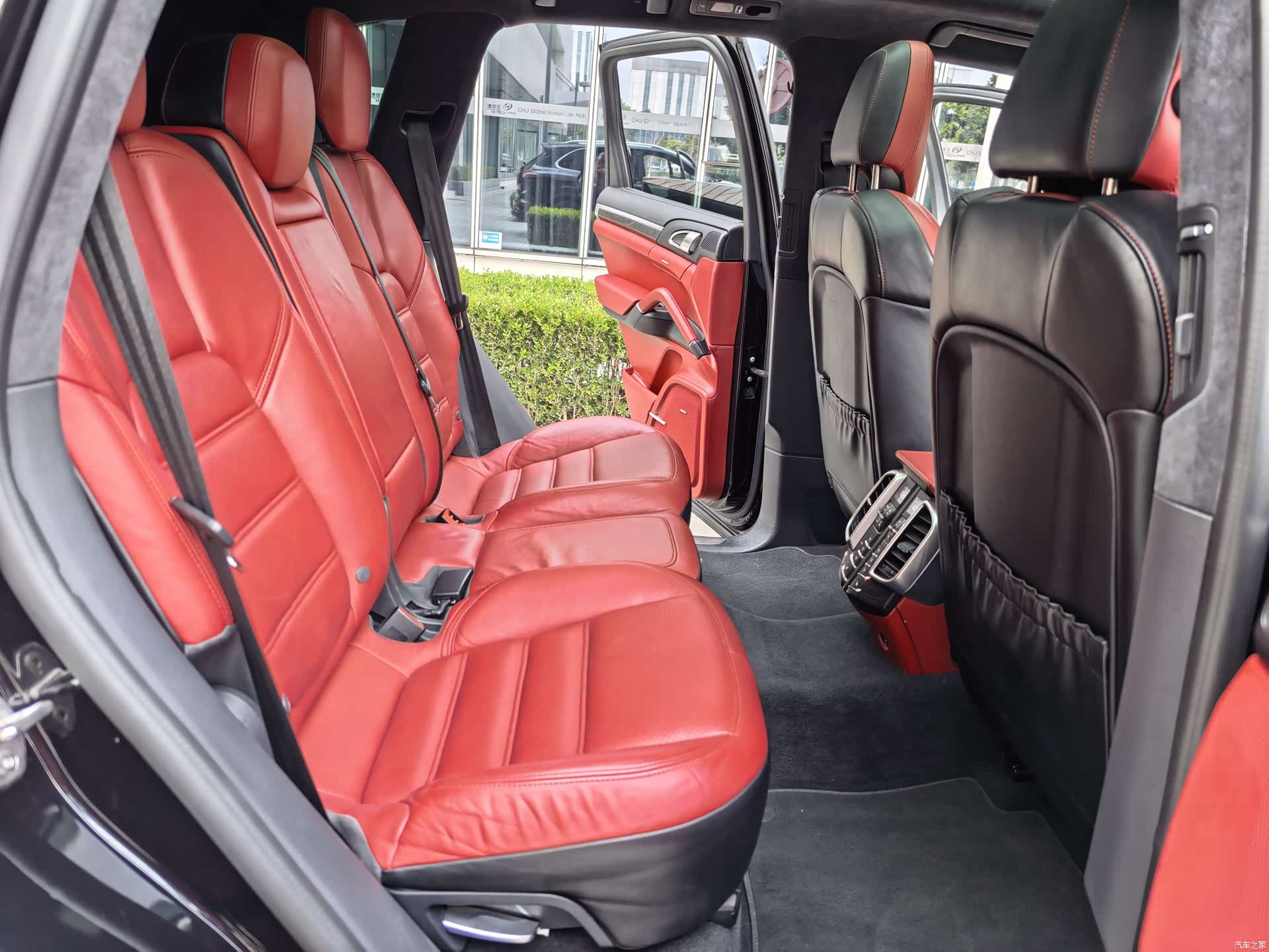 Porsche Cayenne, 2017 40