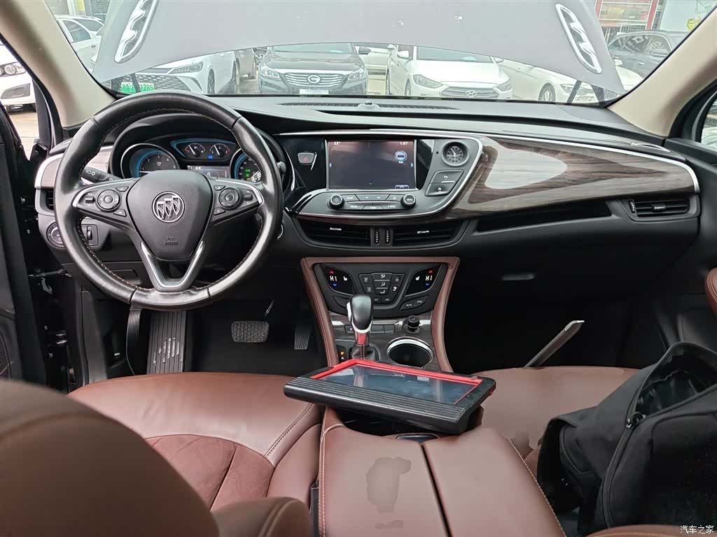 Buick Envision Plus, 2017 10