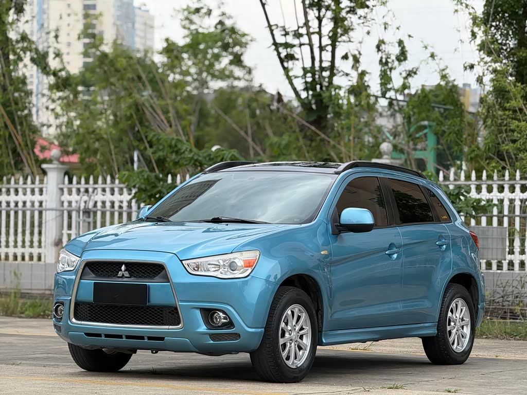 Mitsubishi ASX