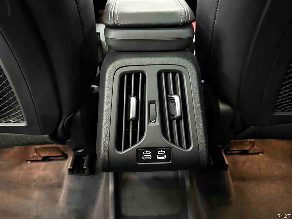 BMW X1, 2024 16