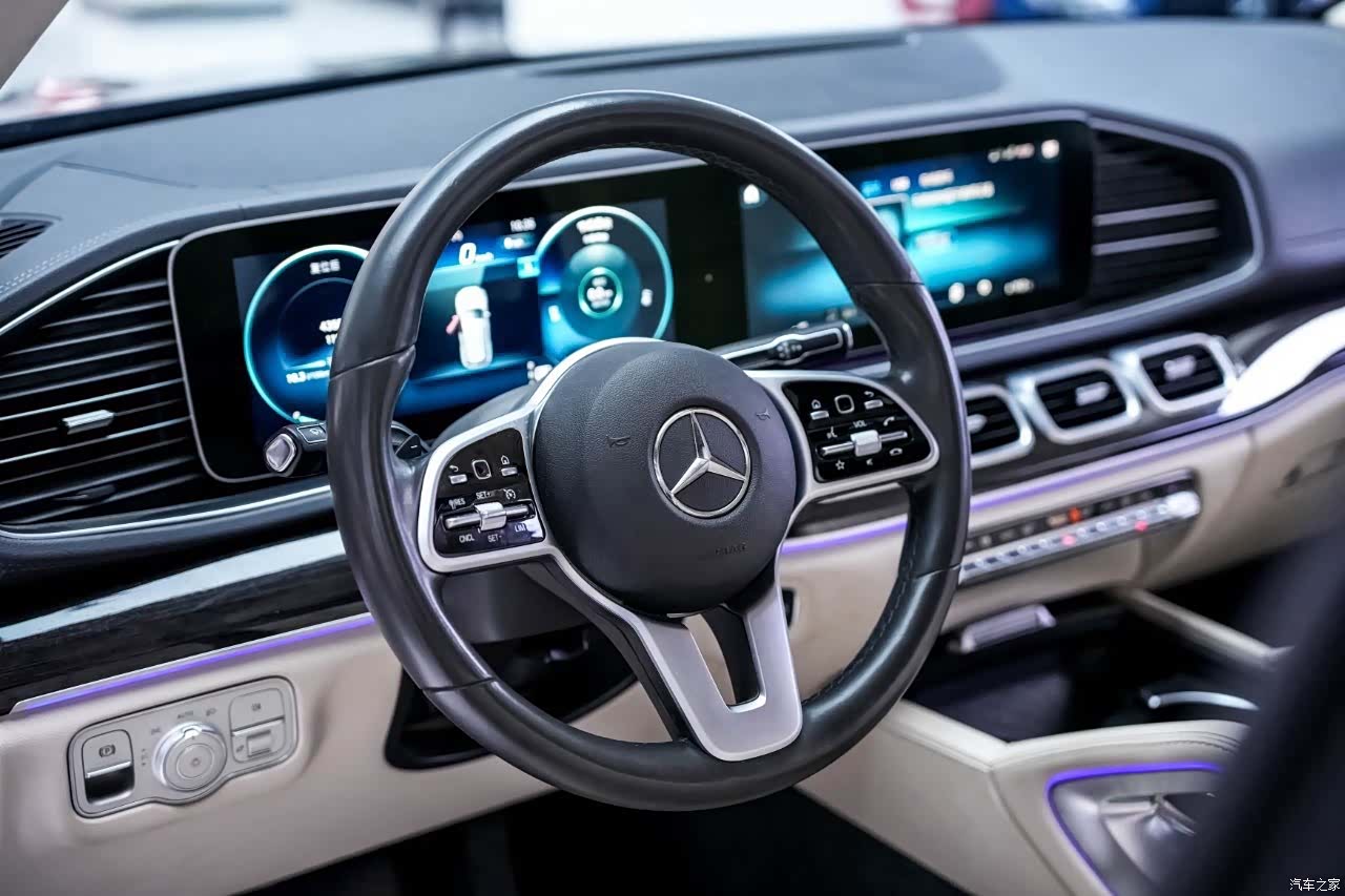 Mercedes-Benz GLE, 2019 4