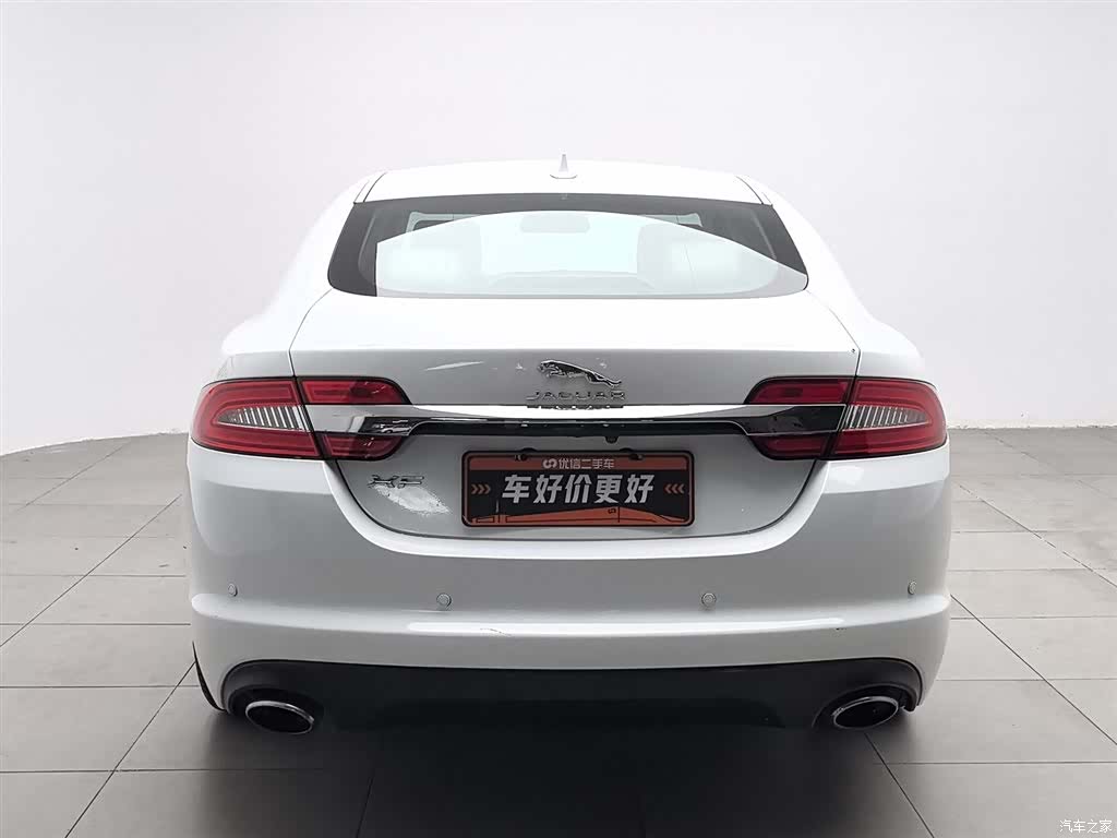 Jaguar XF, 2014 4