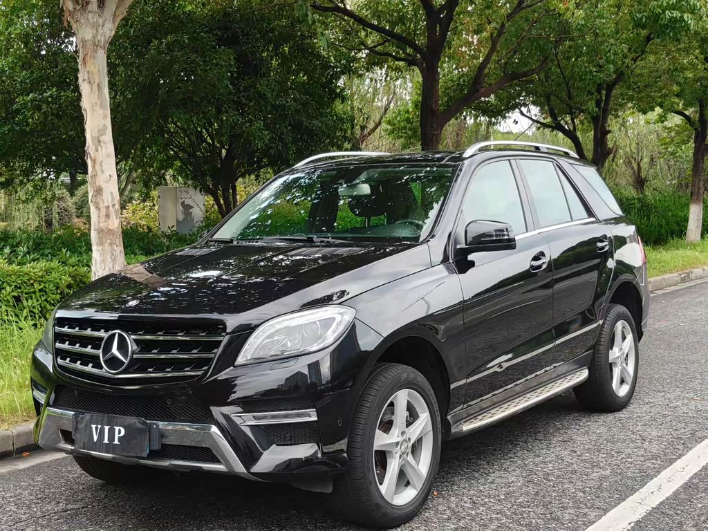 Mercedes-Benz M