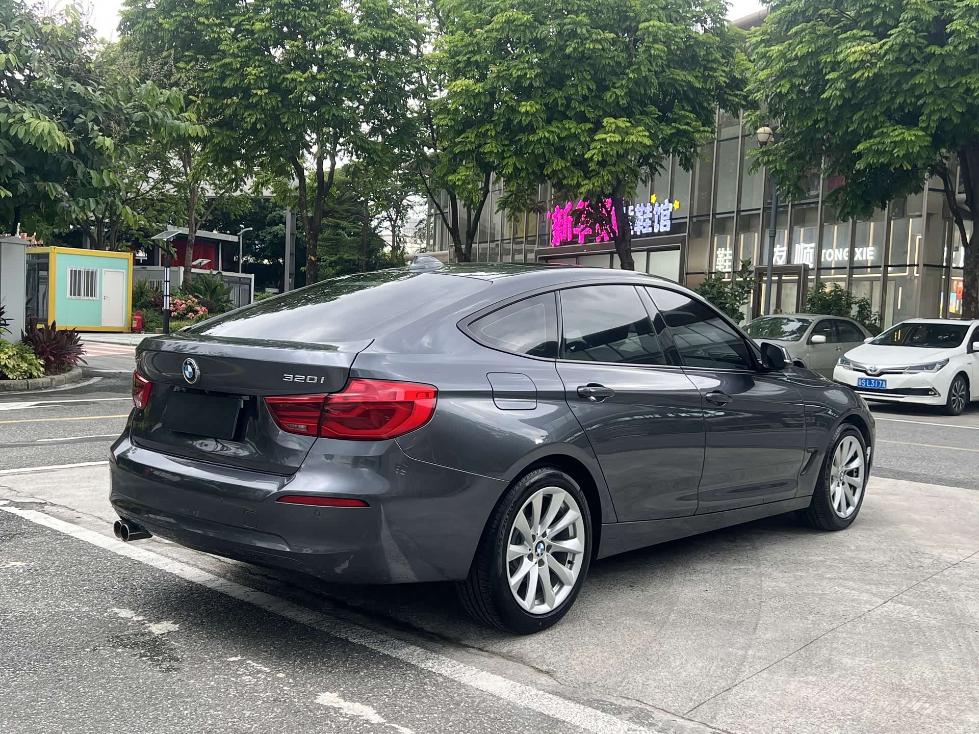 BMW 3 Series, 2019 6