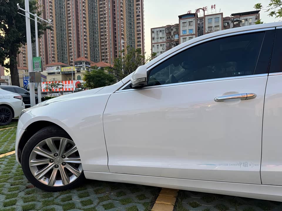 Cadillac ATS-L