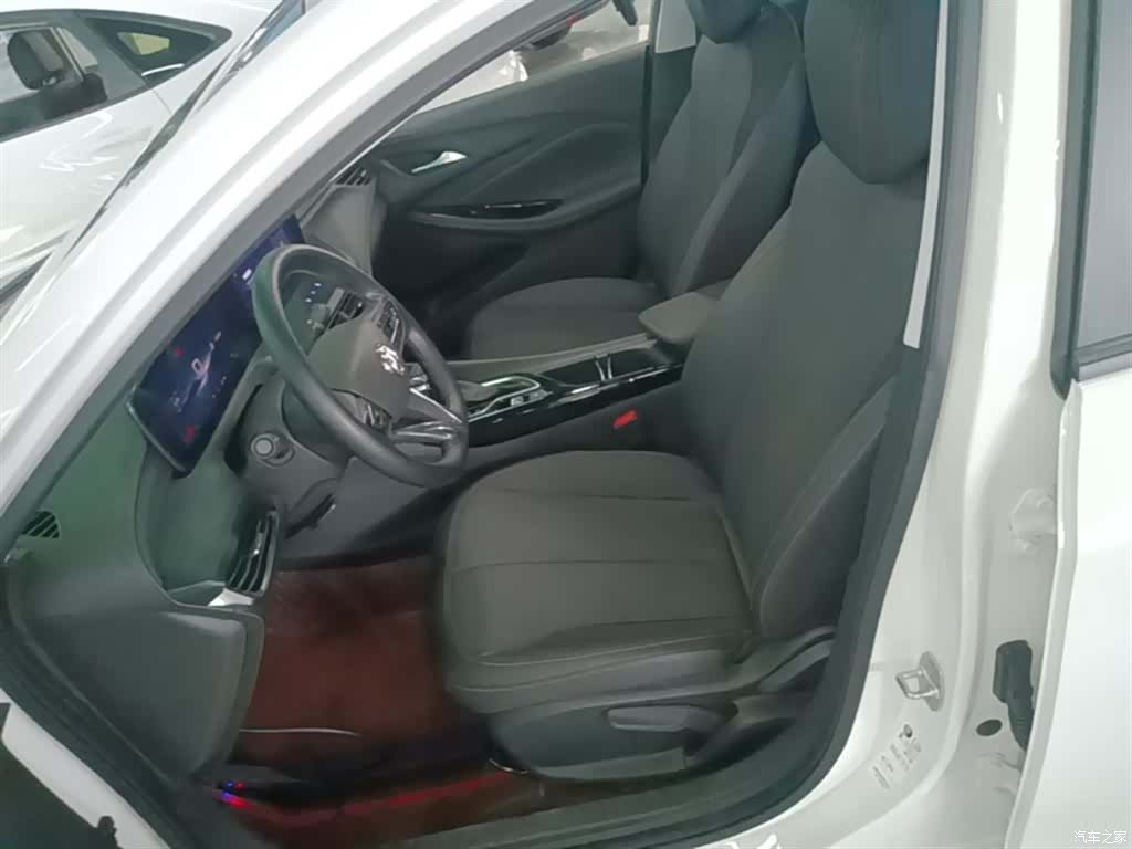 Buick Verano, 2024 15