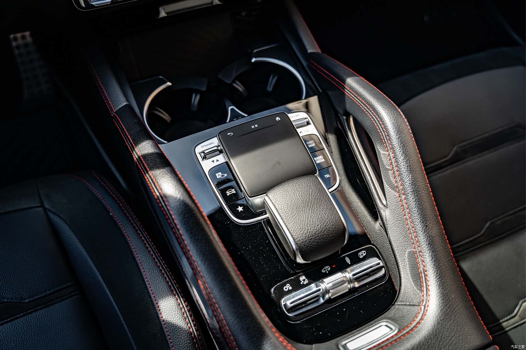 Mercedes-Benz GLE, 2021 12